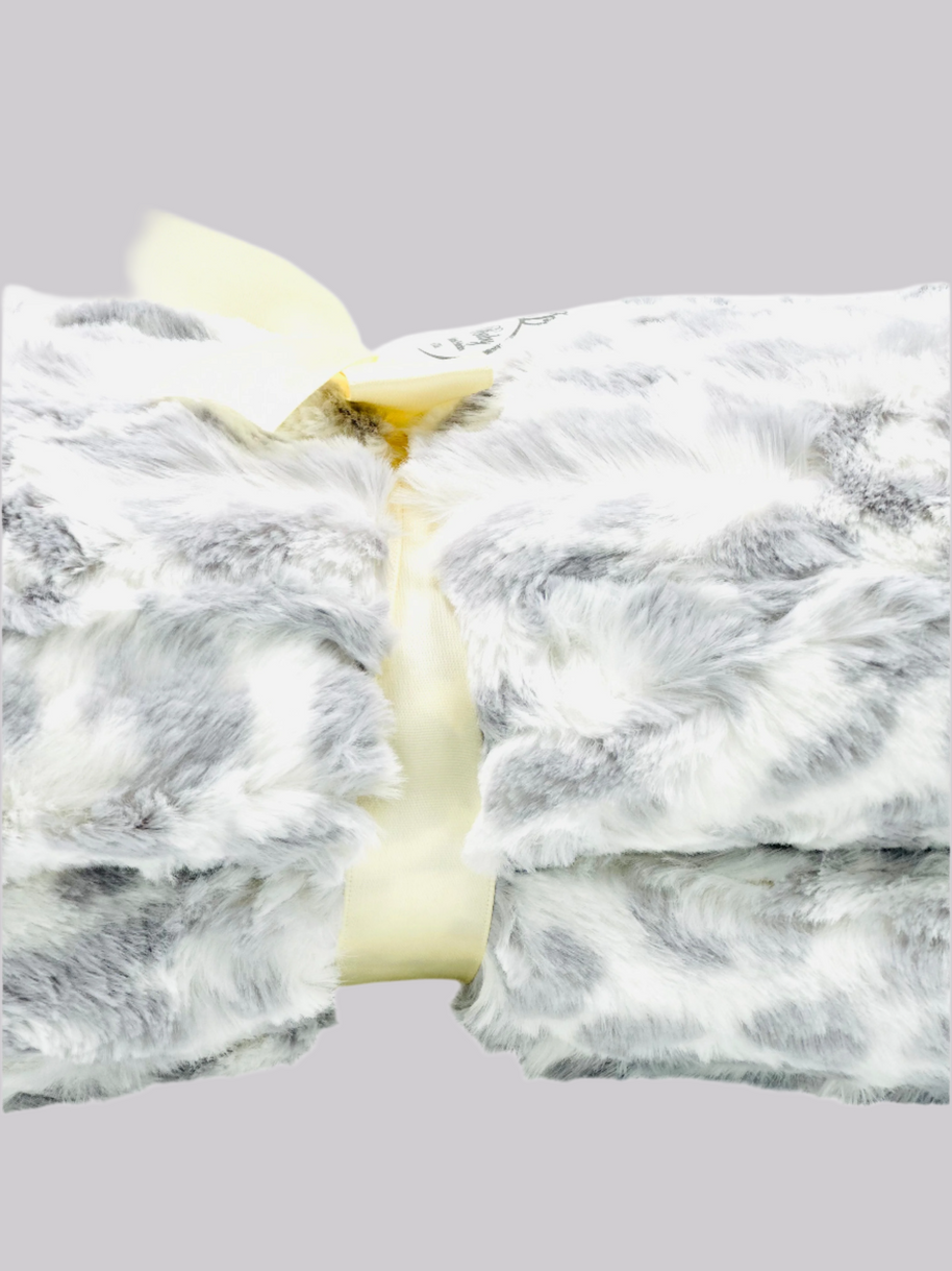 Shaw Grey Leopard Print Blanket