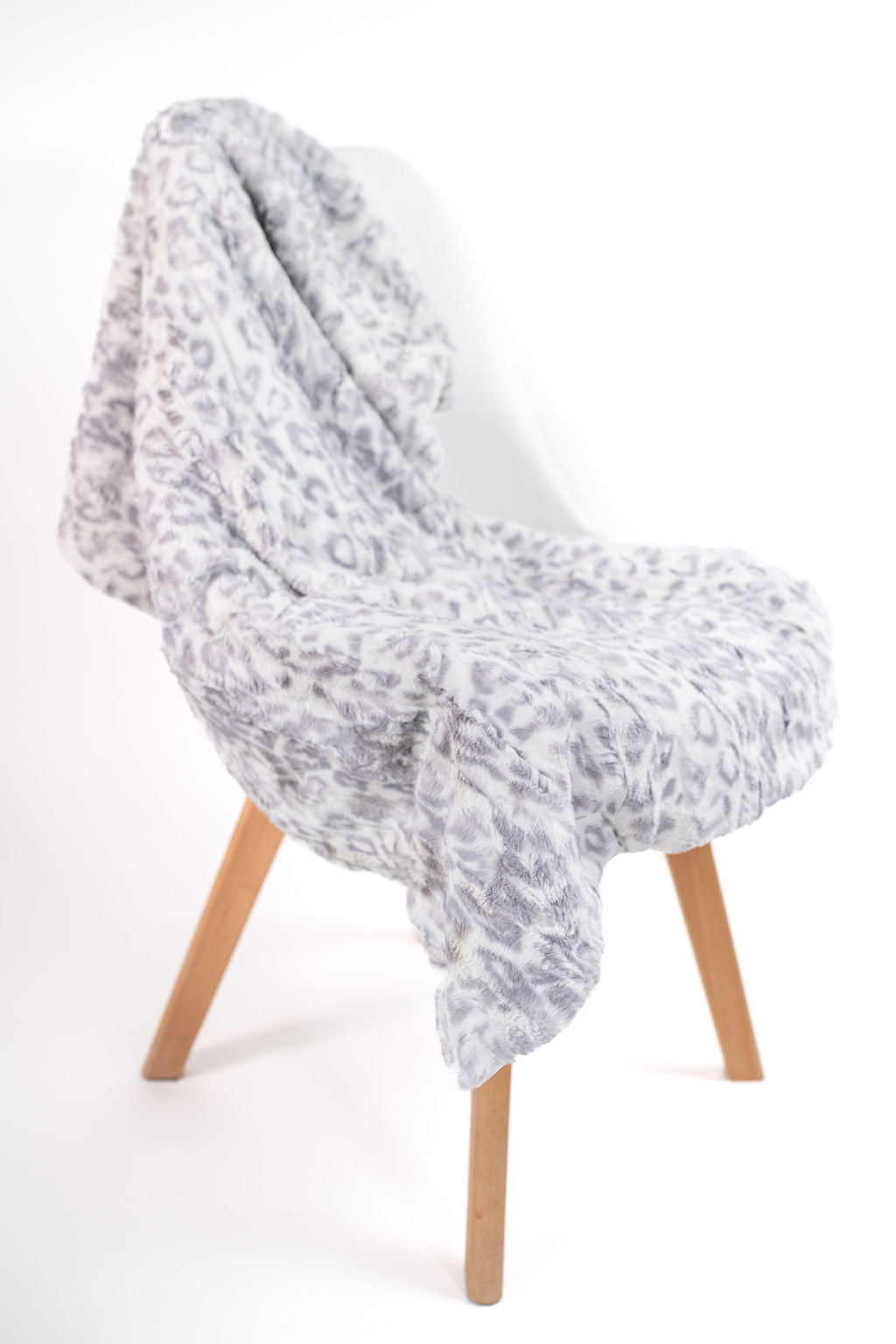 Soft Chettah Snow Printed Velour  Blanket for Babies - Satin Trimmed - 29x36