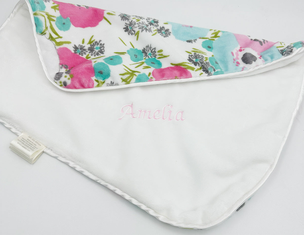 Lyra Spring 3-pc Bouquet Gift Set in a Box