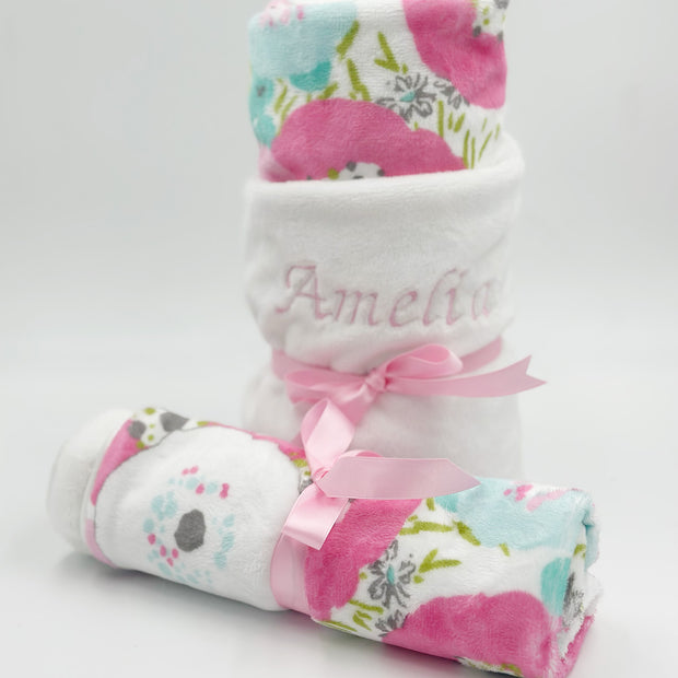 Lyra Spring 3-pc Bouquet Gift Set in a Box