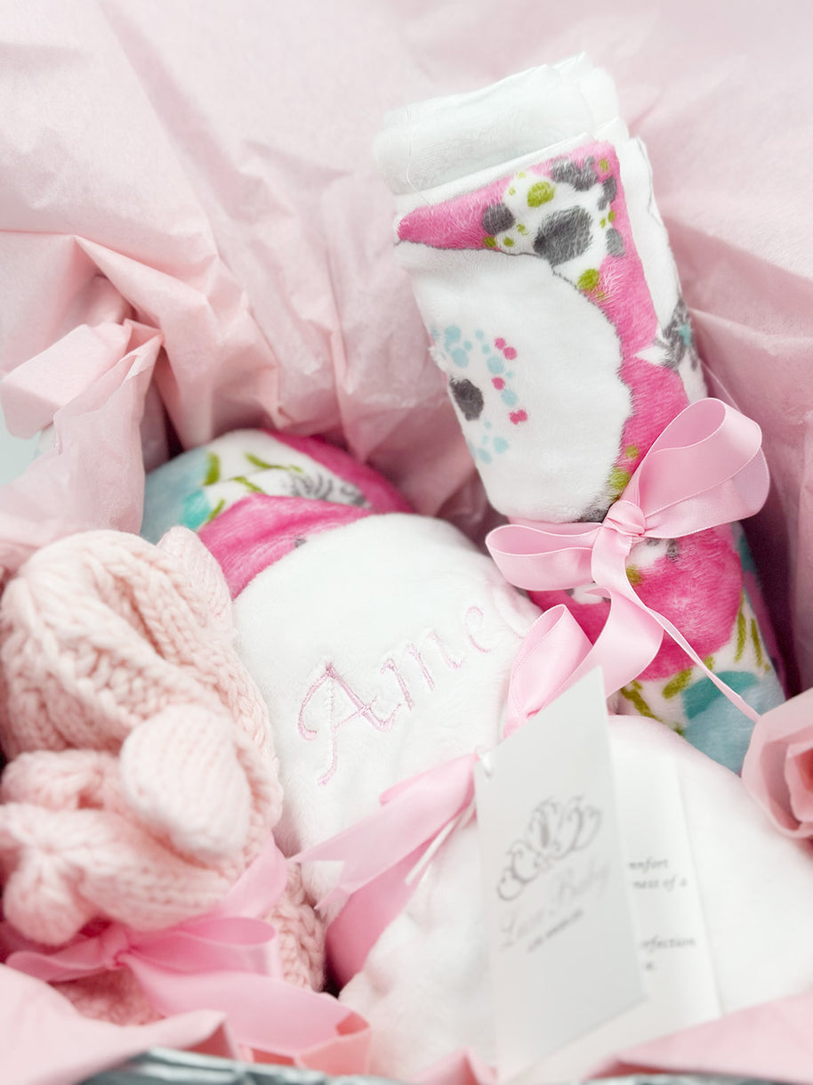Lyra Spring 3-pc Bouquet Gift Set in a Box