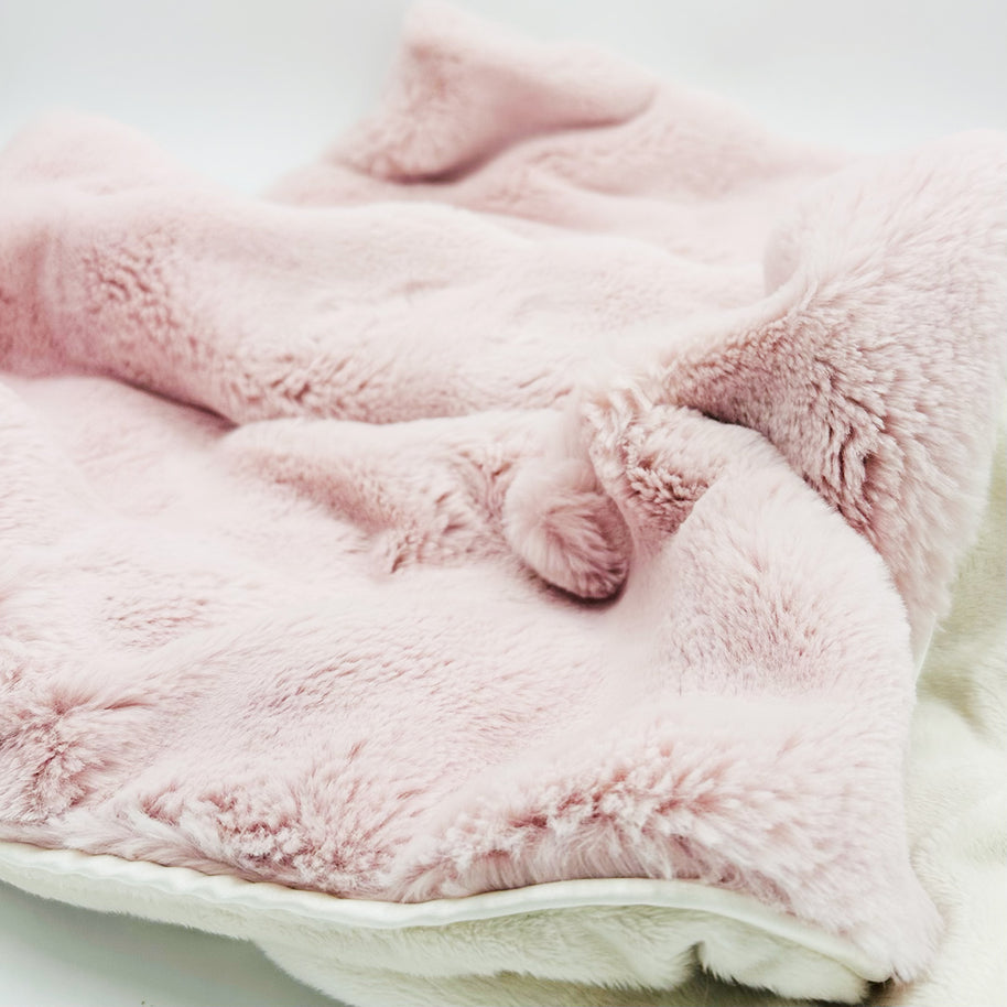 Mia Plush Pink Blanket