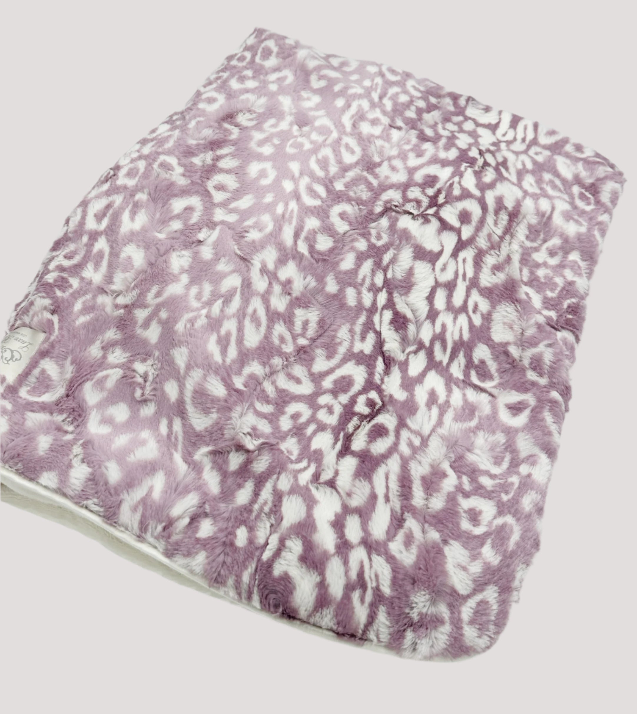 Evelyn Cheetah Blanket