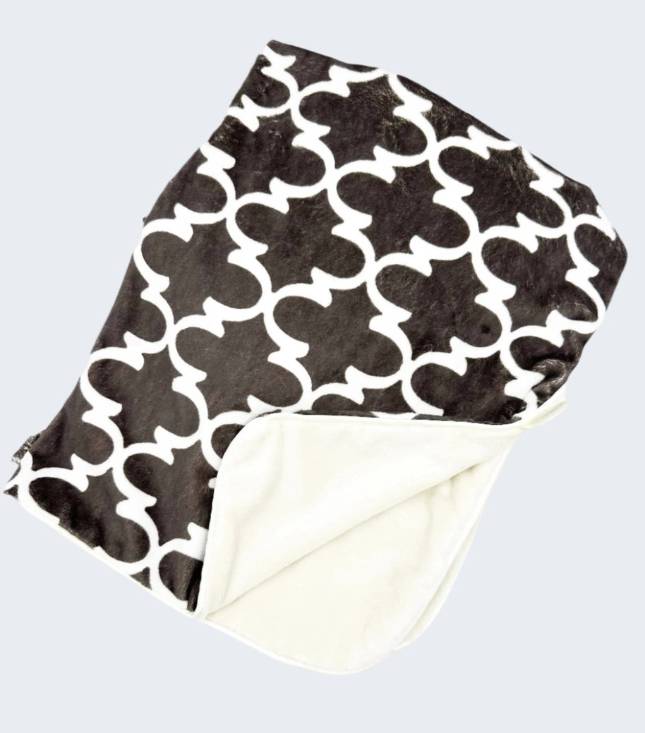 Parker geometric Grey & White Blanket
