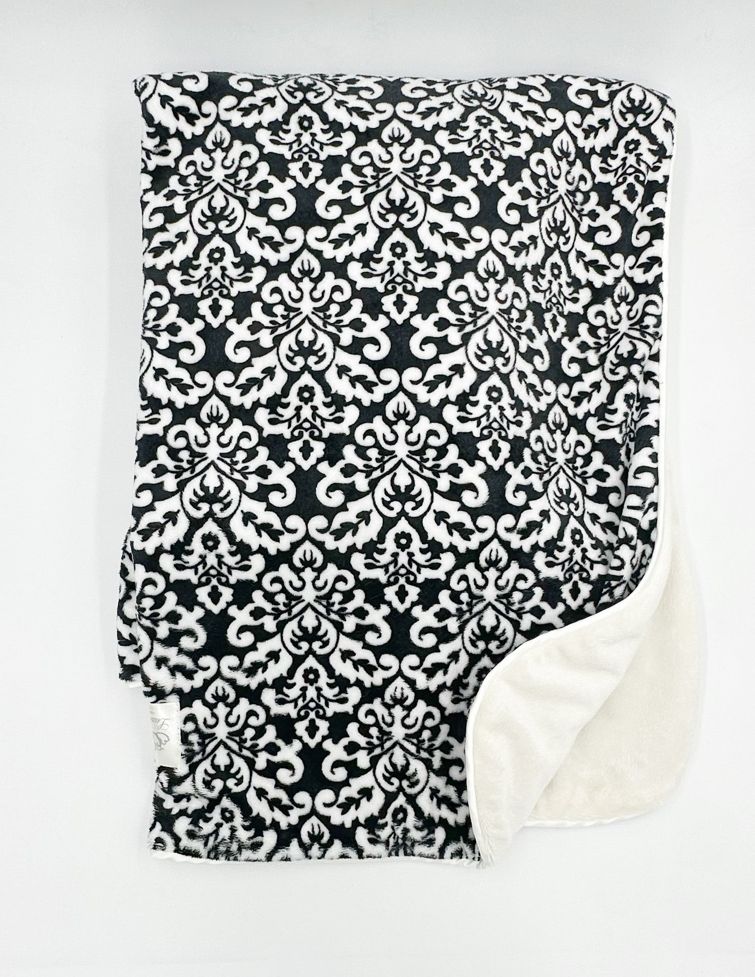 Parker Paisley Black & White Blanket