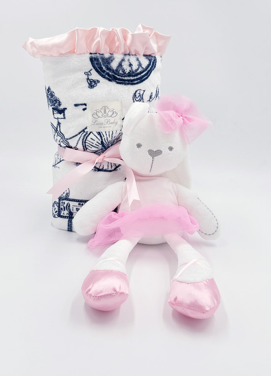 Emely in Paris Print Blanket