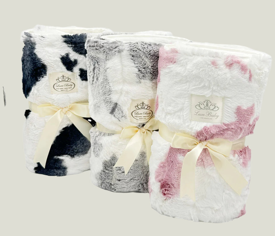 Calloway Pink Cow Print Blanket