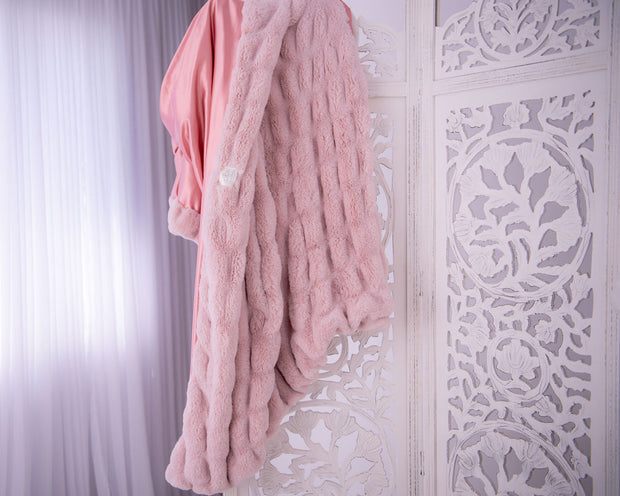 Noemi Plush Pink Blanket